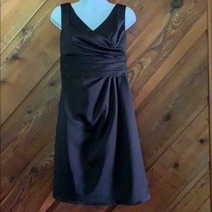 David’s Bridal Black Sleeveless Satin V-Neck Dress